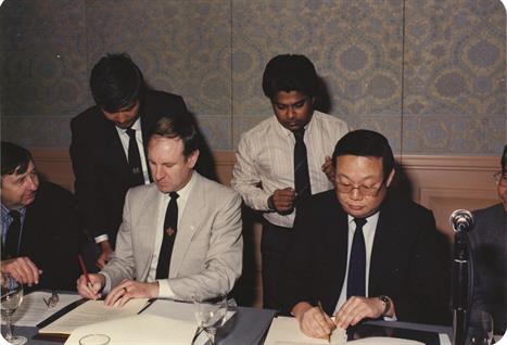 1987: Joint Scheme Agreement with the Association of Accounting Technicians